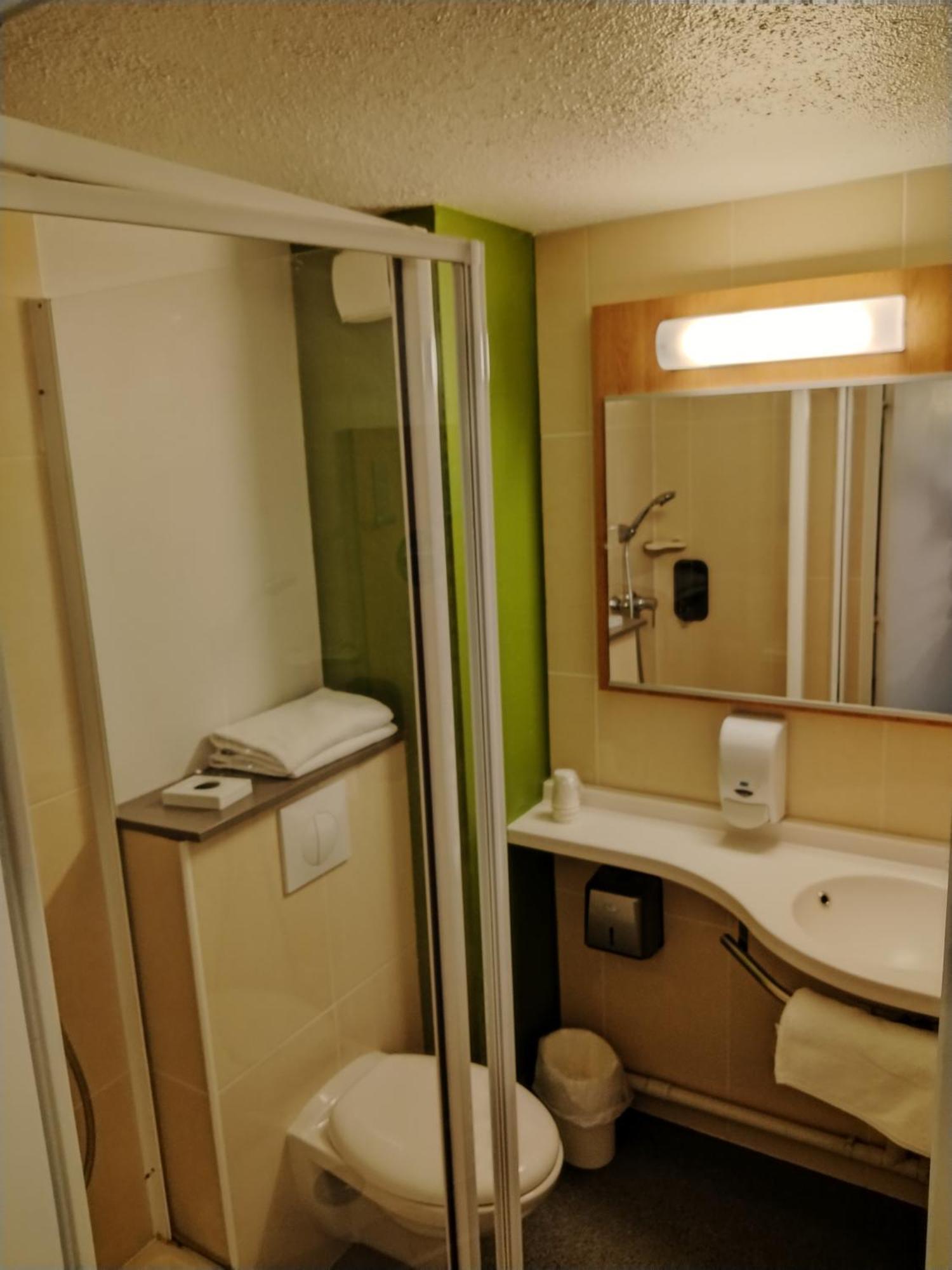 Hotel Inn Design Montluçon Kültér fotó