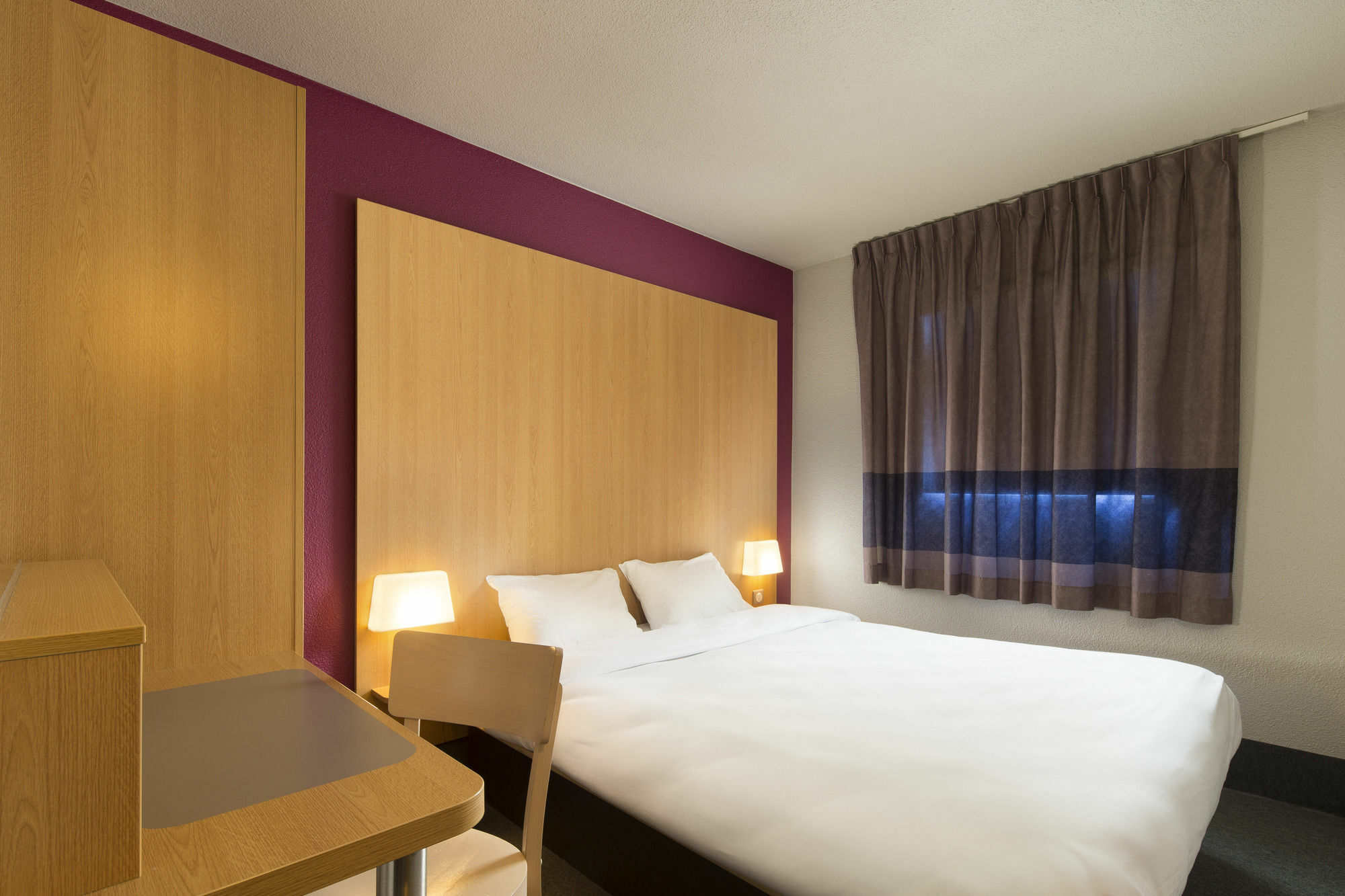 Hotel Inn Design Montluçon Kültér fotó
