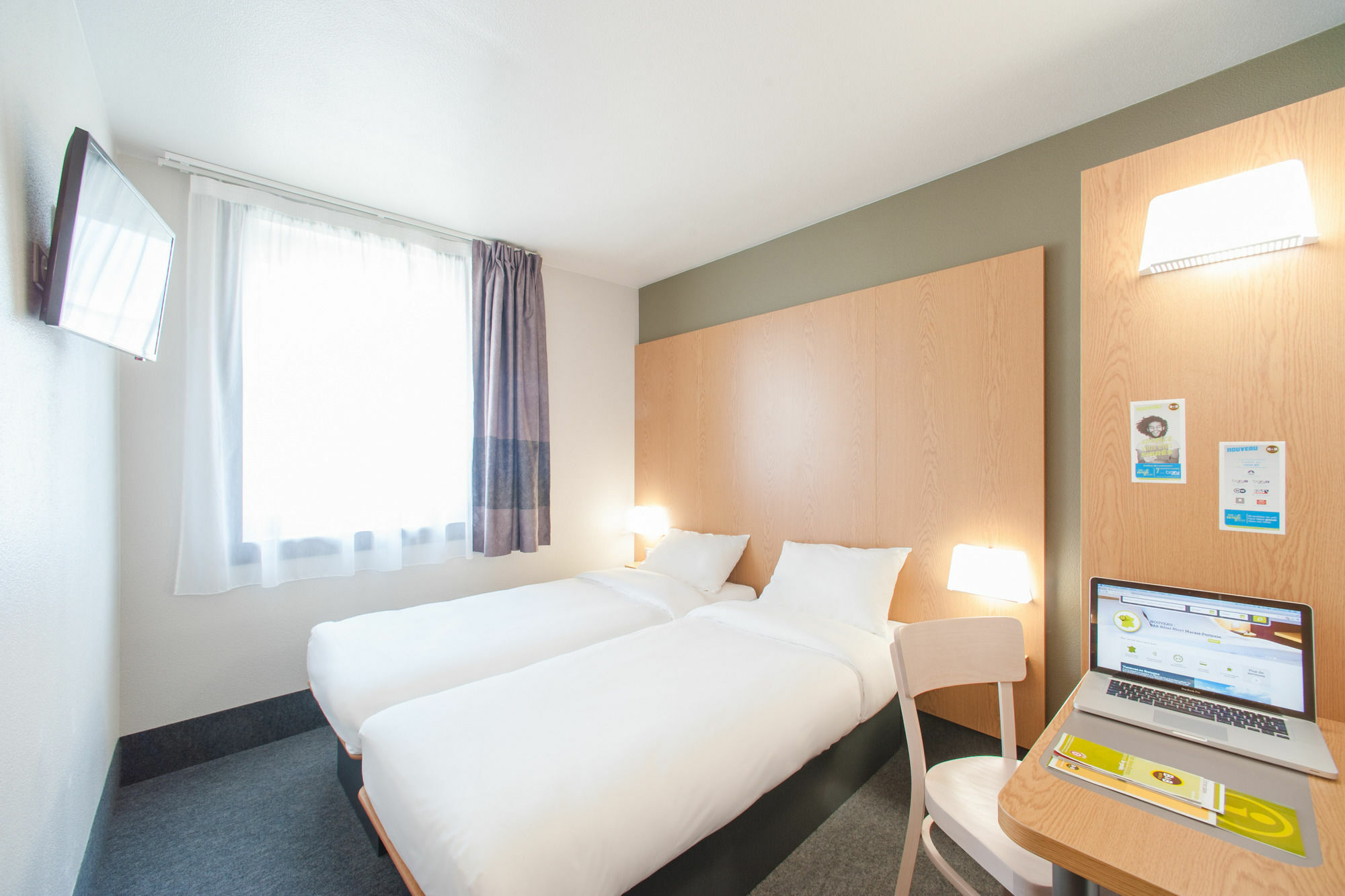 Hotel Inn Design Montluçon Kültér fotó